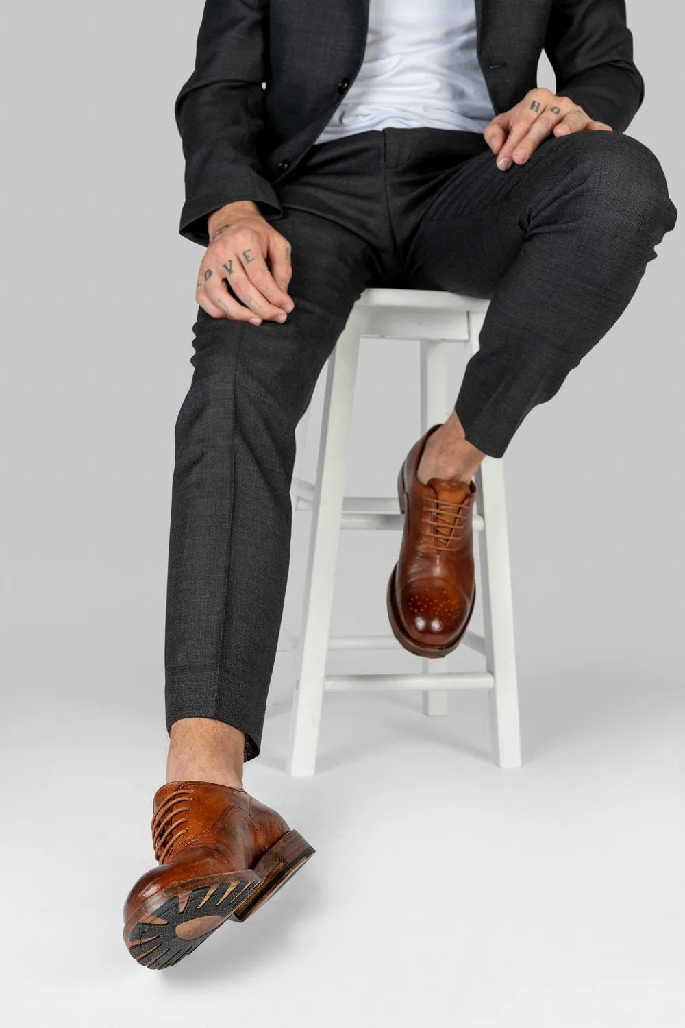 ASTON terra-brown oxford shoes.
