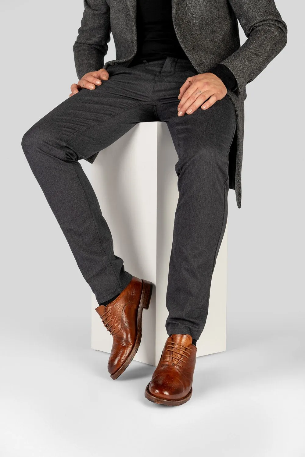 ASTON terra-brown oxford shoes.