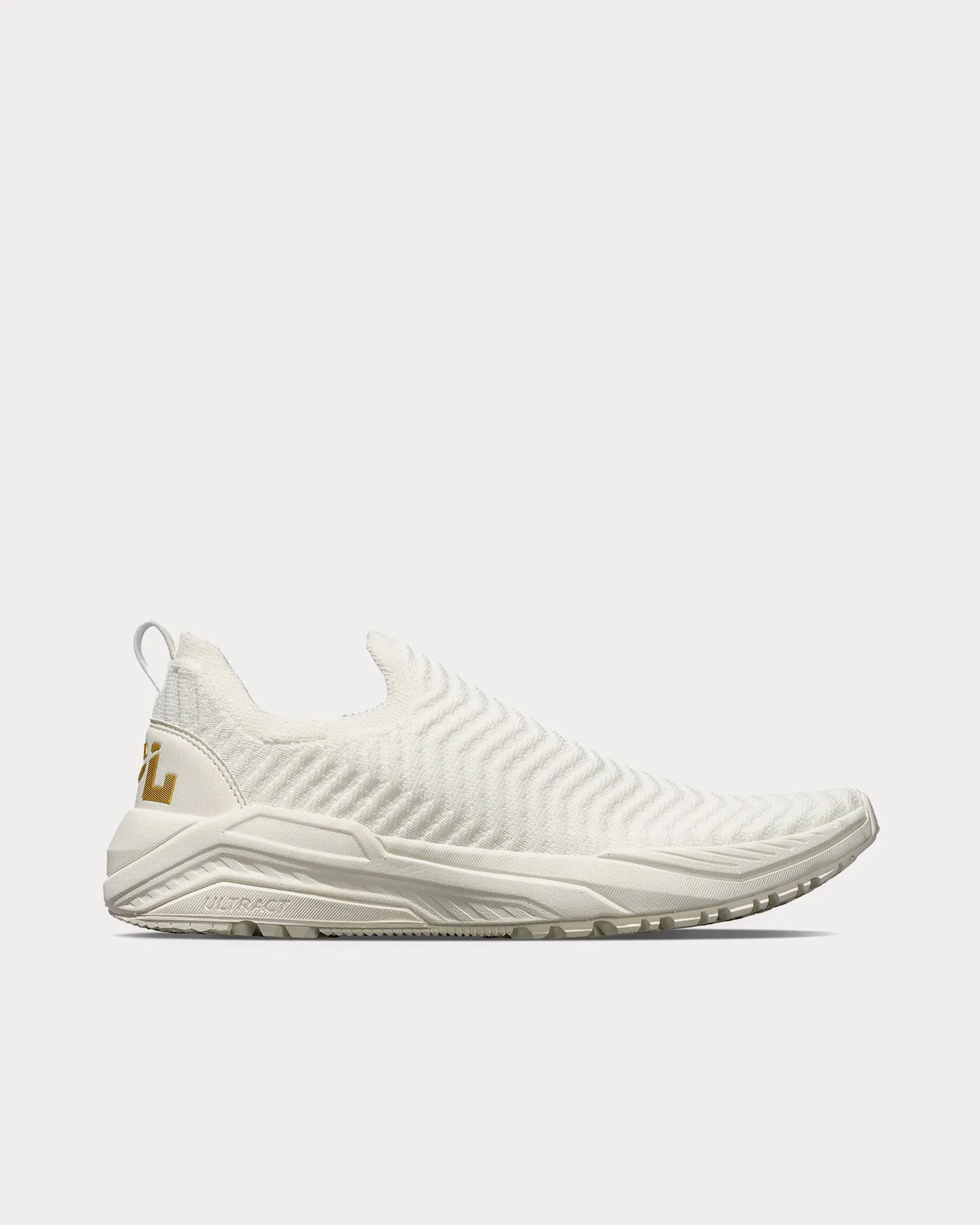 TechLoom Traveler Ivory / Metallic Gold Running Shoes