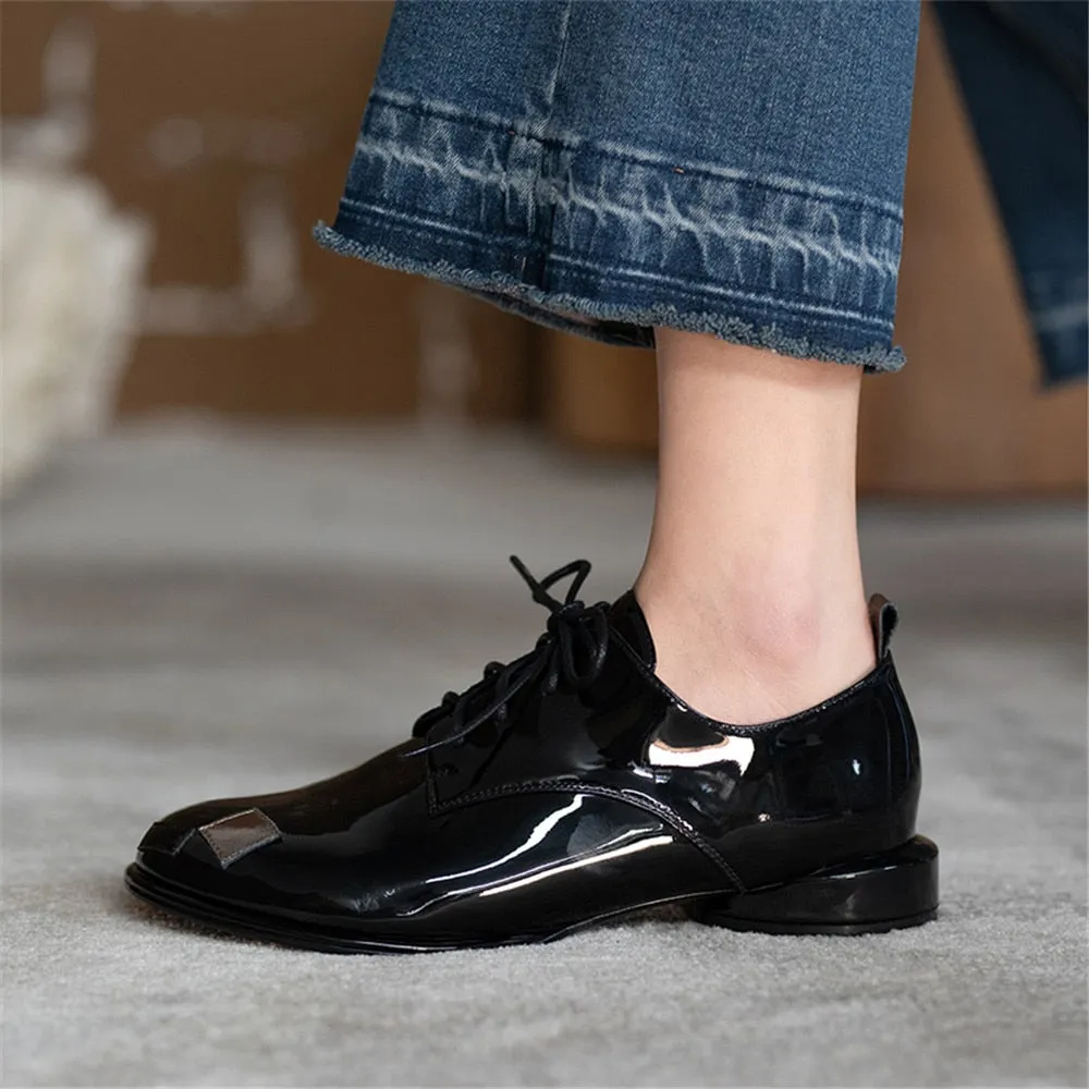 Uma Patent Leather Brogues - SIZE 39/ US 8
